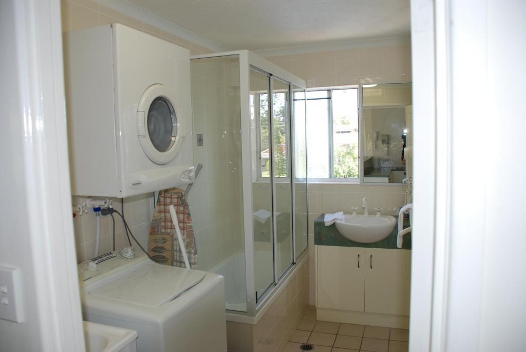 Jade Waters Luxury Apartments ハービー・ベイ 部屋 写真