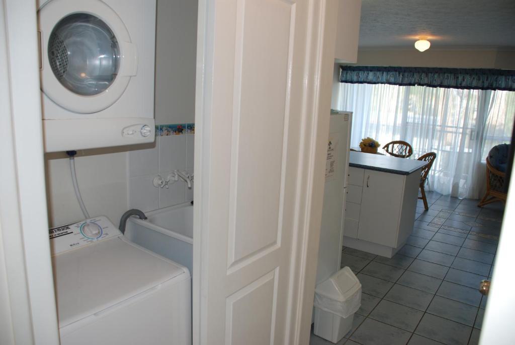 Jade Waters Luxury Apartments ハービー・ベイ 部屋 写真
